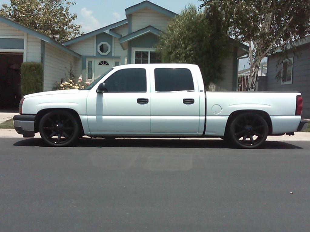 22 Wheel And Tire Combo With A 2 4 Drop Performancetrucks Net Forums