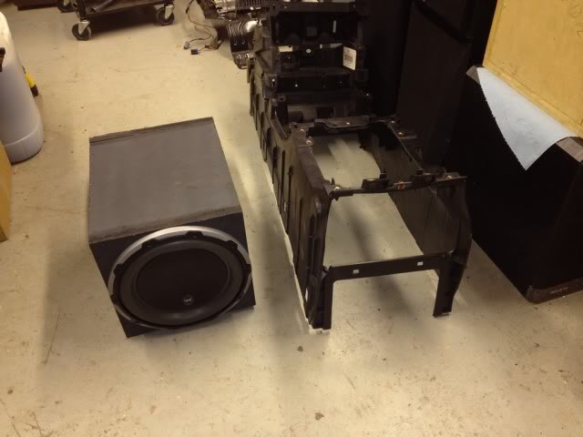 Stereo Build Lets Play Hide The Jl Audio 10w6v2 Performancetrucks Net Forums