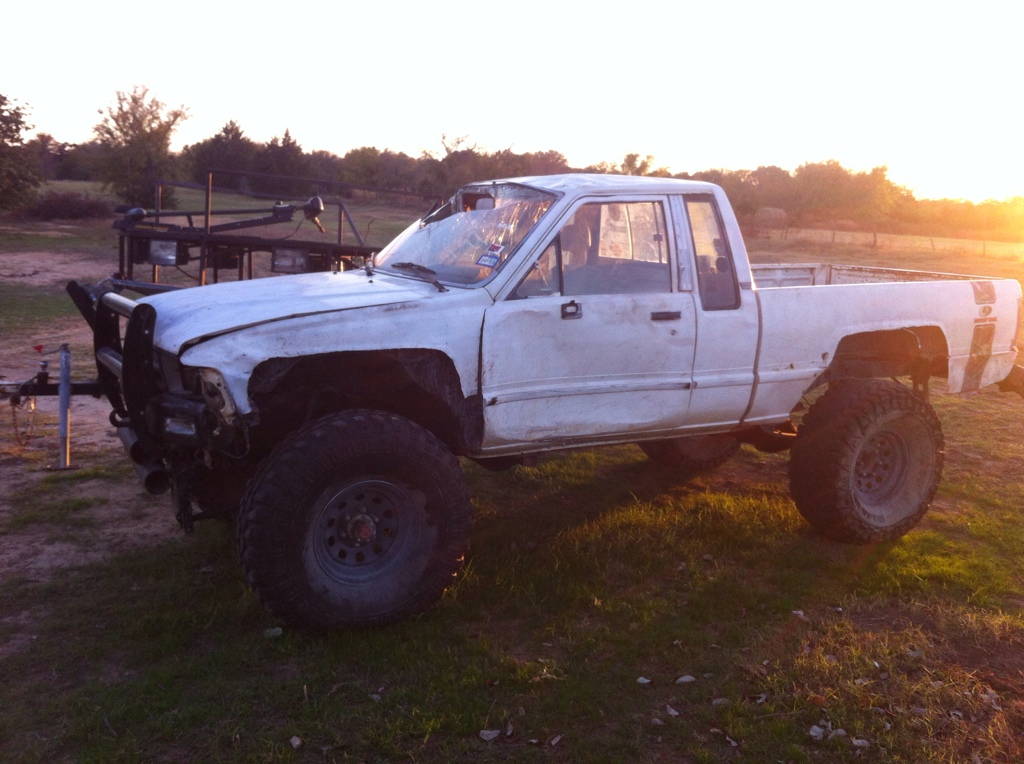 1985 Toyota 4x4 pickup - PerformanceTrucks.net Forums