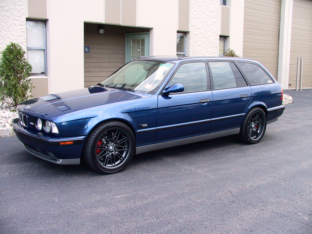 Name:  E36BMW_zps9b14f8f0.jpg
Views: 519
Size:  629.2 KB