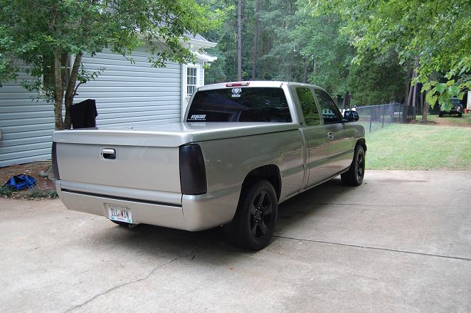 2001 Silverado 4x4 Lt Leather 5 3 Titan 18 S Tonneau Cover Performancetrucks Net Forums